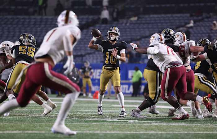 Georgia high school football: Mill Creek vs. Carrollton from December 9, 2022.